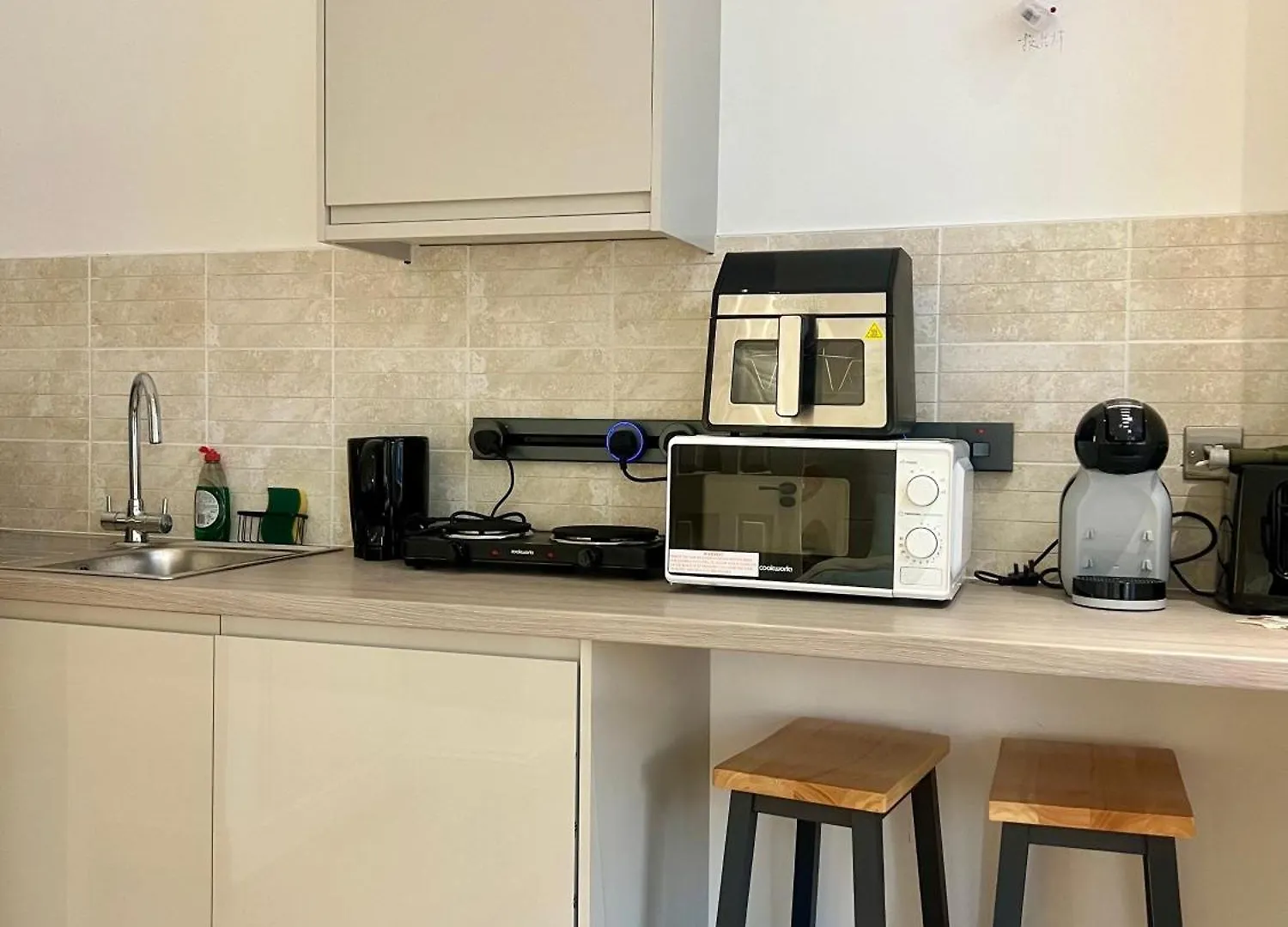 Beautiful Cosy Studio In Newcross London 0*,